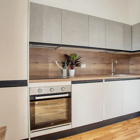 Joivy Chic Studio, Easy Access To Centre Milano